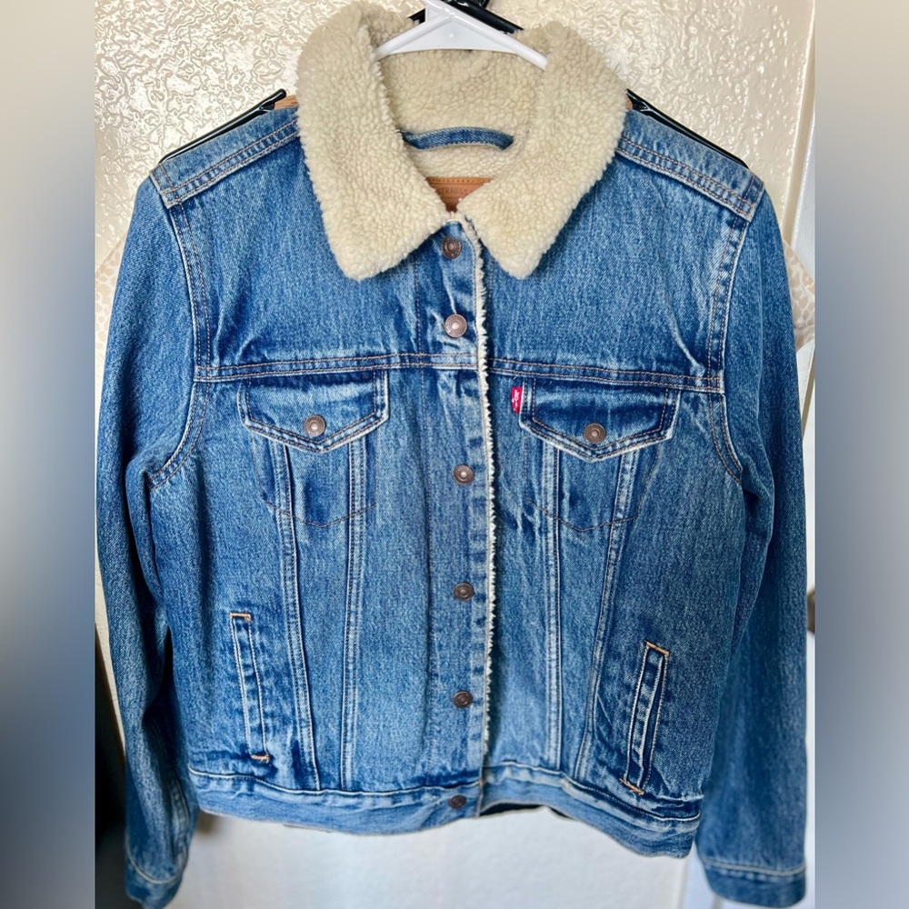 LEVI’S Denim Jacket